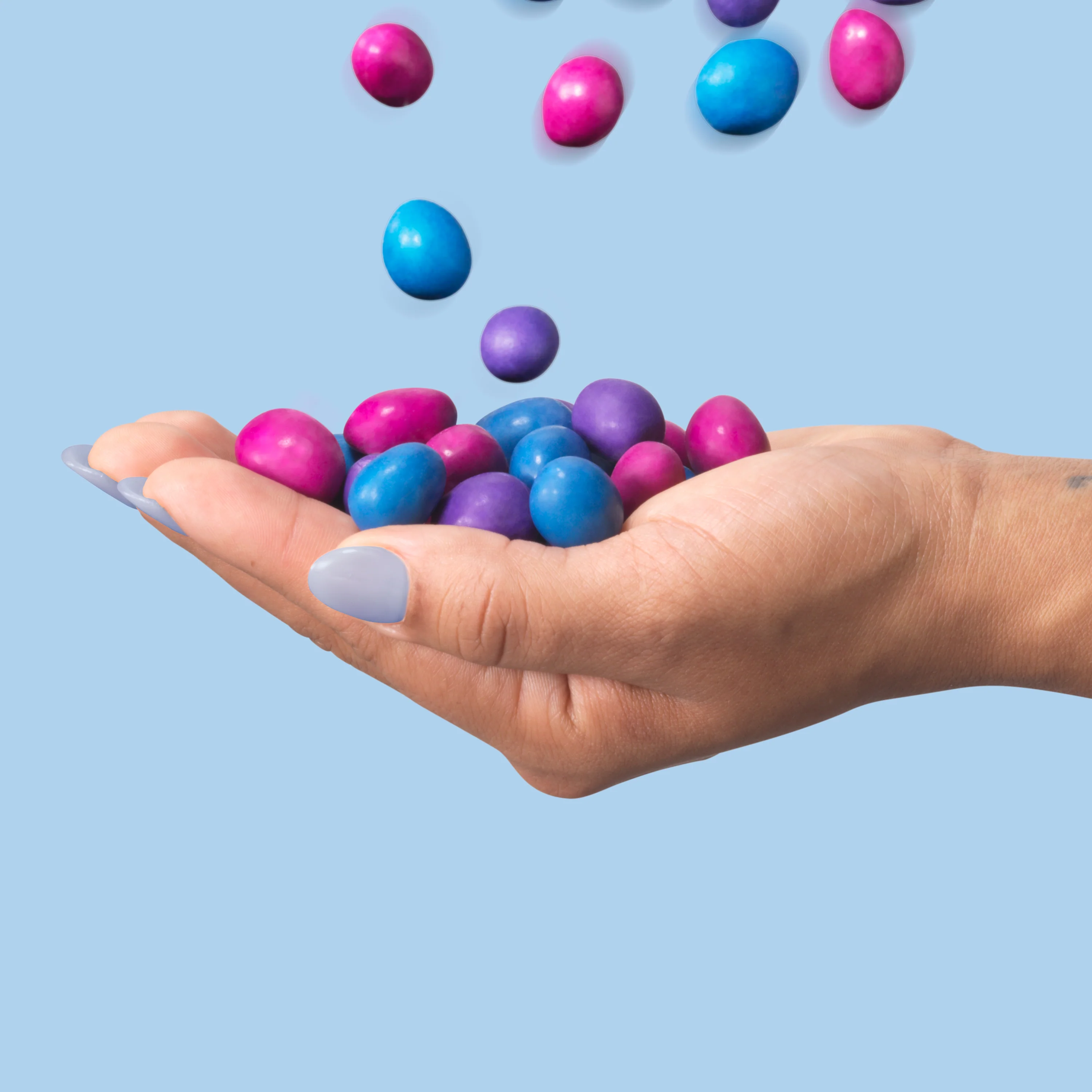 Dark chocolate peanut gems - grab & go box - Image 4